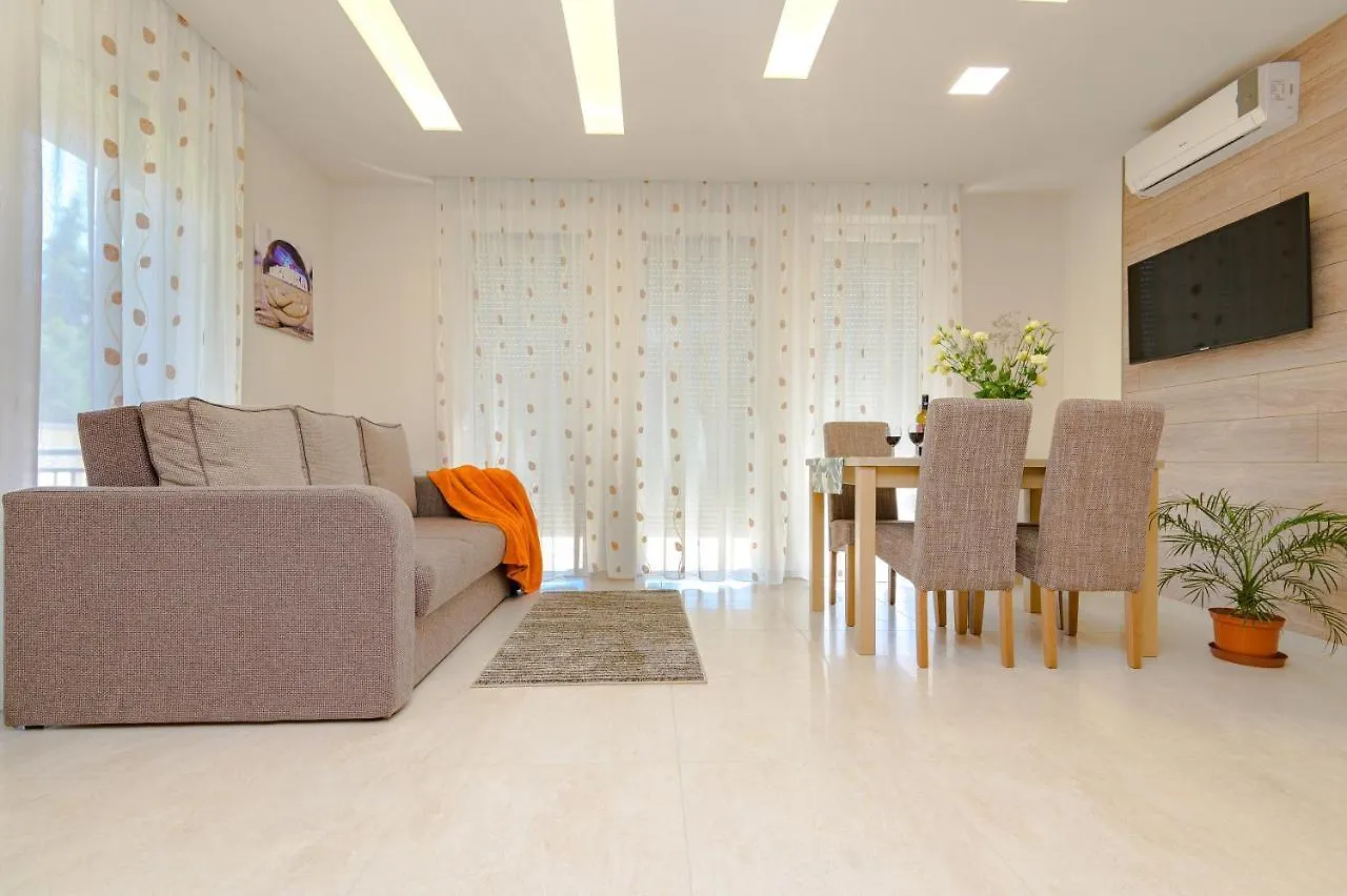 ILLÉS Apartmanok III. Hajdúszoboszló Magyarország